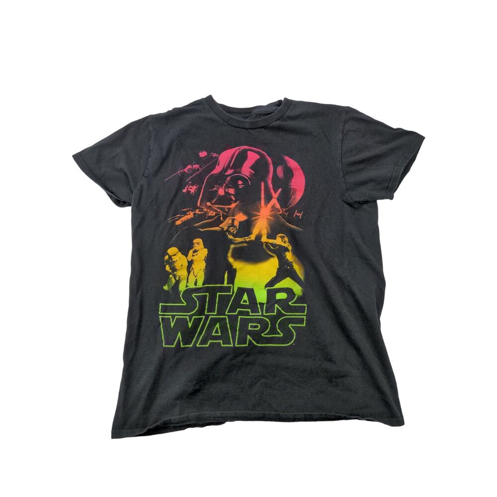 V Fifth Sun Boy's Star Wars T Shirt SZ M Black Graphic Colorful Darth Vader